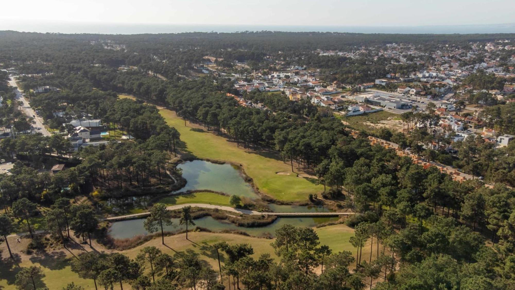 Sun & Sea Golf House Apartment Aroeira  Bagian luar foto