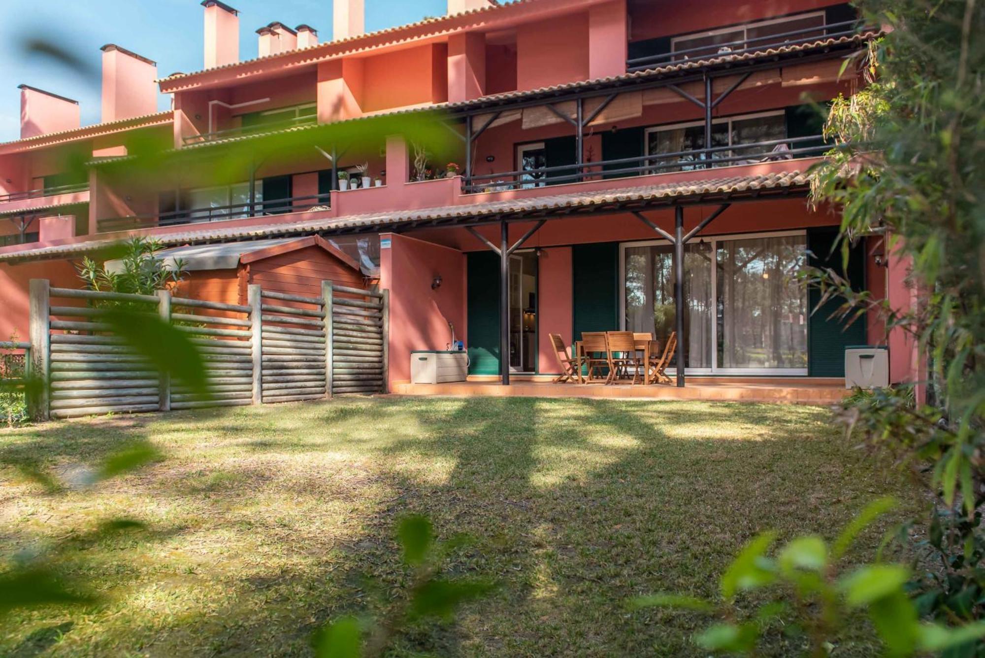 Sun & Sea Golf House Apartment Aroeira  Bagian luar foto